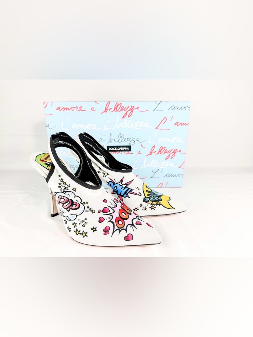 Dolce & Gabbana NWT White Pop-Art Comic Slingback Pumps. Size 39